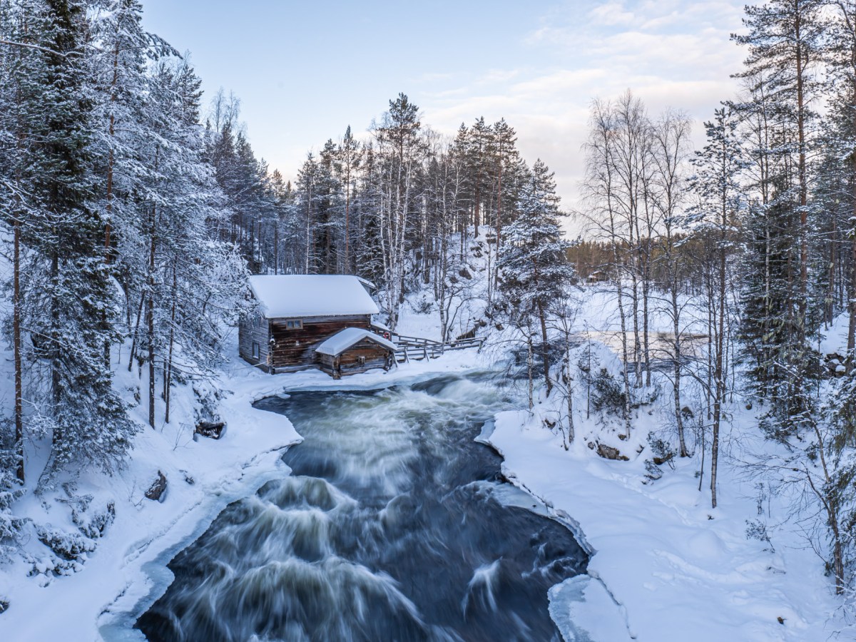 Laponie finlandaise – Moulin de Myllykoski, randonnée de l&rsquo;ours à Oulanka et une soirée d&rsquo;aurores incroyable&nbsp;!