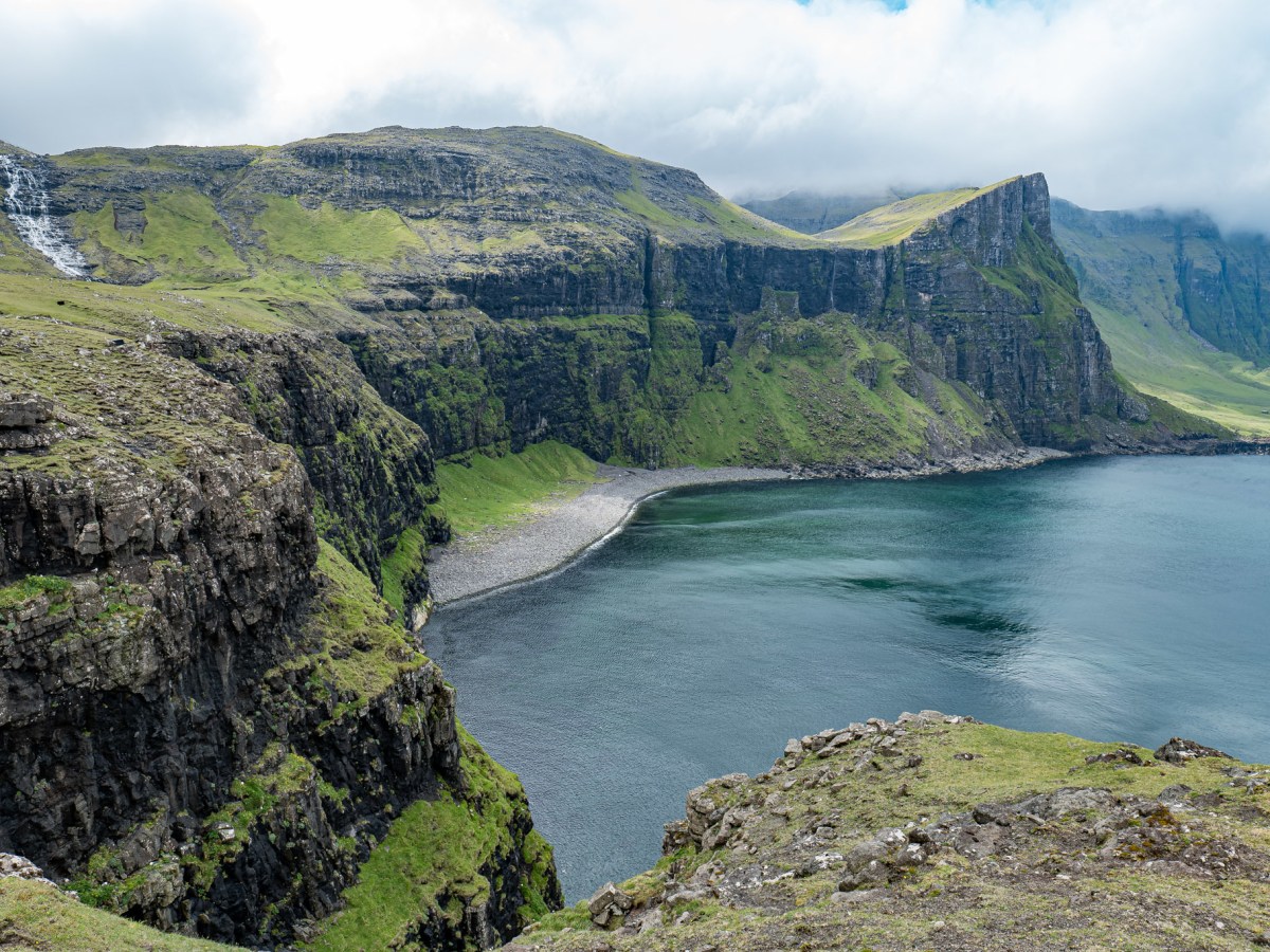 Les plus belles randonnées des Îles Féroé : notre guide&nbsp;complet
