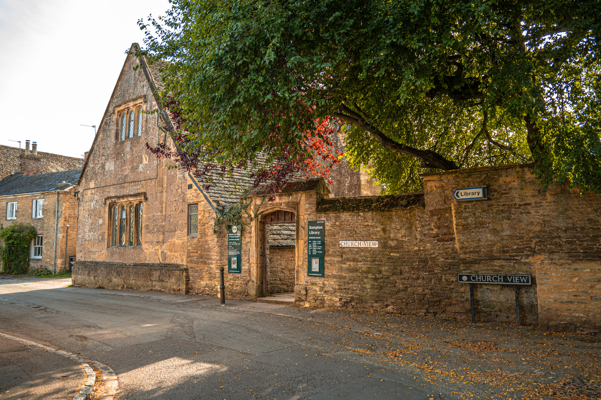Bampton dans les Cotswolds : sur les traces de Downton Abbey